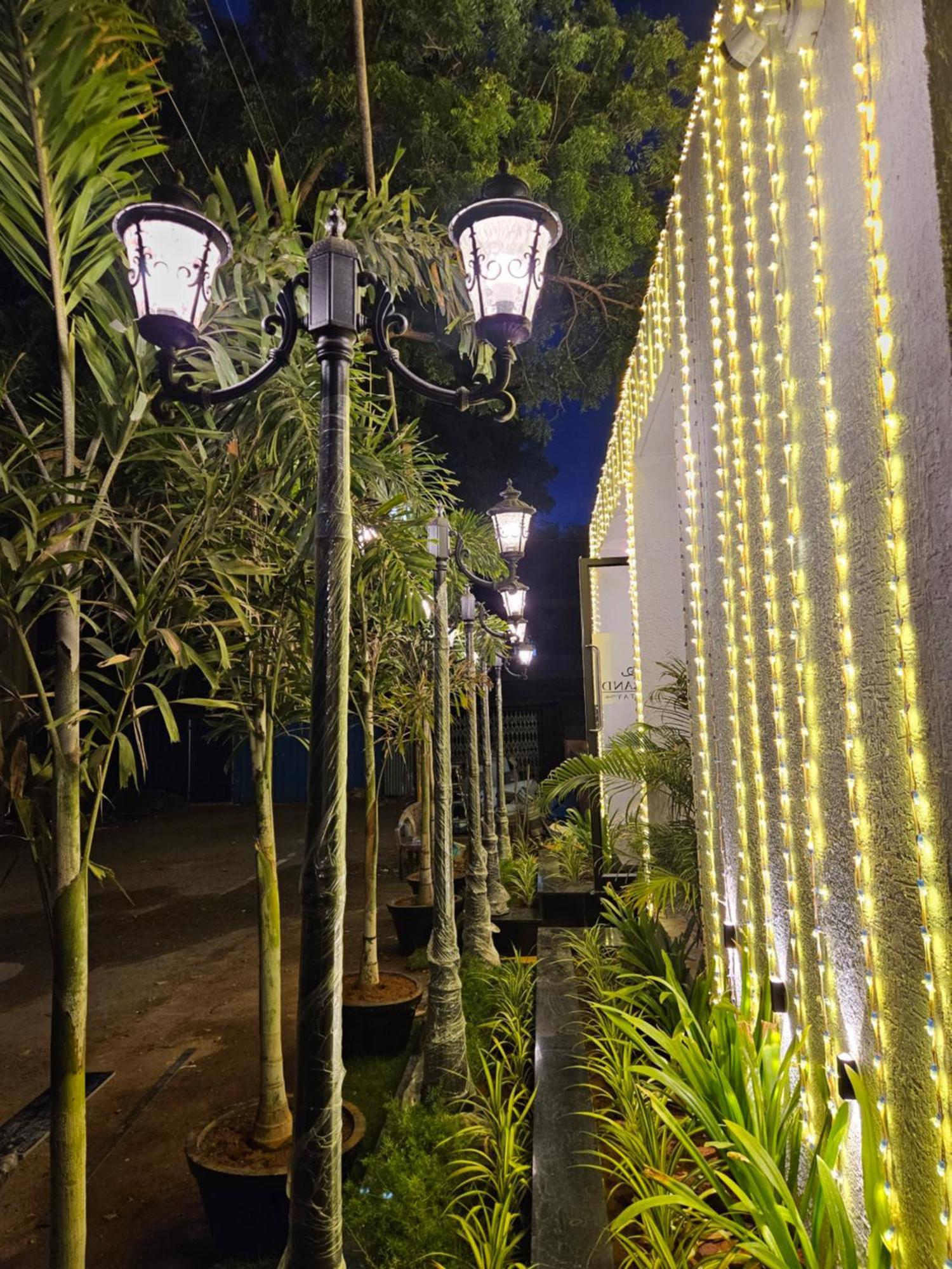 Hotel Pl Grand Карайккуді Екстер'єр фото